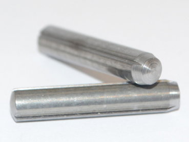 D1473: Zylinderkerbstifte - 1,5*8