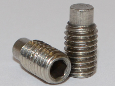 D915: Gwdsti m. I-6kt.und Zapfe - M10*25