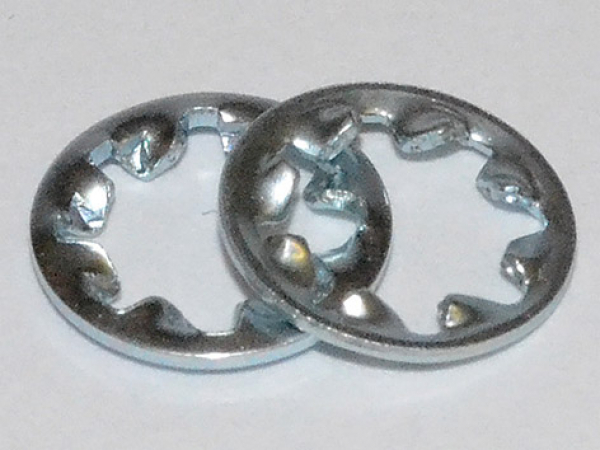 D6797: Zahnscheiben, Form J - J19