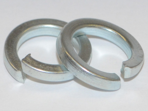 D7980: Federringe für Zylshr - 14